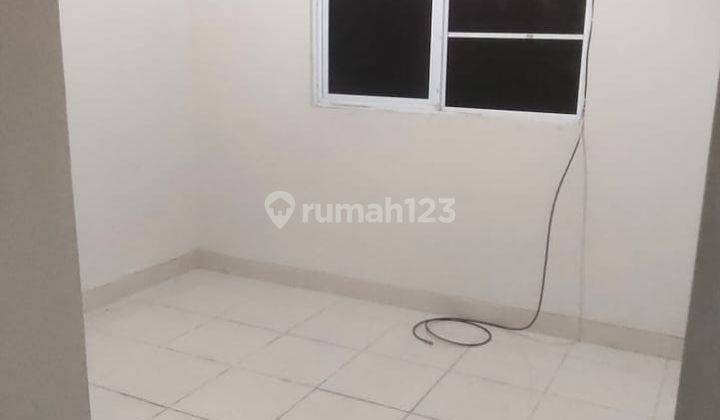 Disewakan Rumah Murah Baru Cluster Amarillo Gading Serpong 1