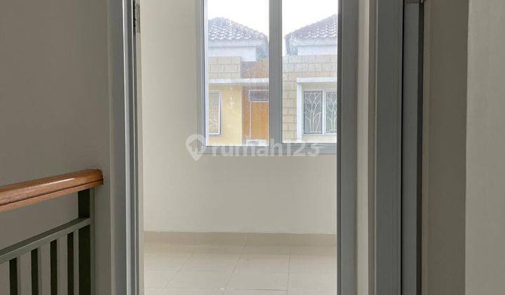 Disewakan Murah Rumah 2 Lantai Virginia Gading Serpong 2