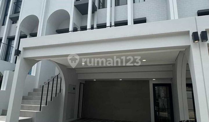 Disewakan Rumah 7X14 di Cluster Aether BSD By Rumah Chinida (Dw) 1