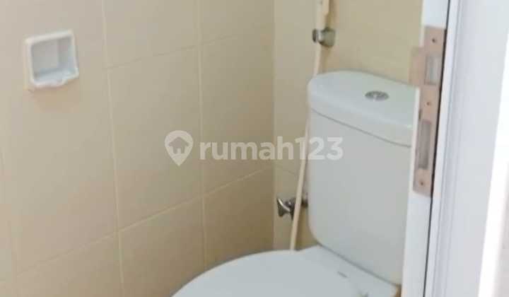 For Sale 2-Story SHM House in Virginia Village By Rumah Chinida (Dw) 2