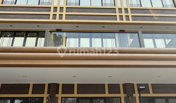 For Rent: 2 Three-Story Shophouses in GLC Korean Town BY Rumah Chinida (Yn)