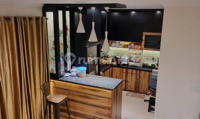 For Sale Semi-Furnished 2-Storey House at Rossini By Rumah Chinida (Dw) 2