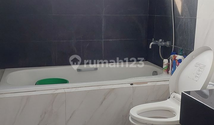 For Sale North-Facing House in Mozart Cluster By Rumah Chinida (Dw) 2