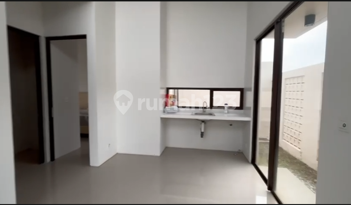 Disewakan Rumah Hook di Cluster Belle Fluer By Rumah Chinida (Jb) 2