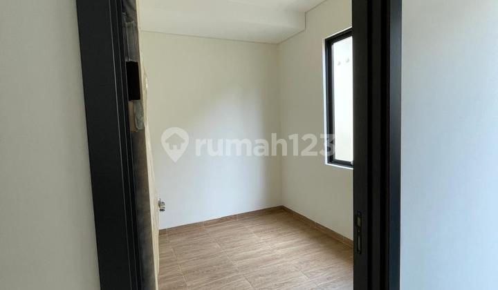 For Sale SHM House Hook Position in Astha Cluster by Rumah Chinida (Ay) 2