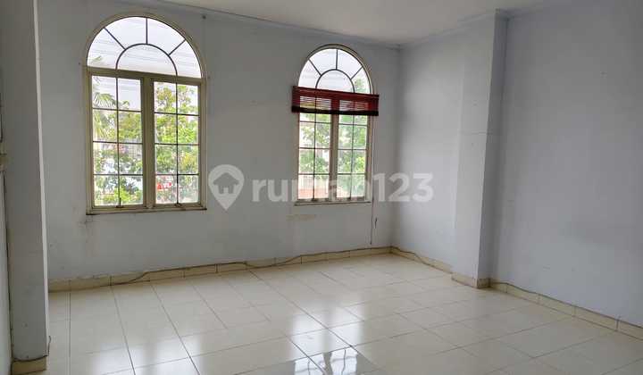 Disewakan Ruko di Sparks, Gading Serpong By Rumah Chinida (He)