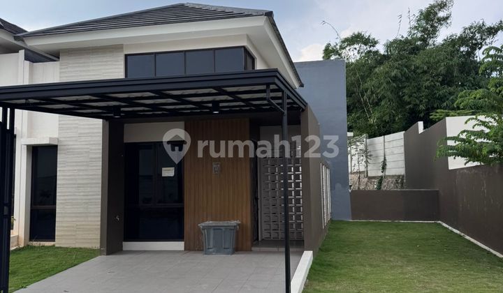 For Sale Cgs House in Cluster Bellefluer By Rumah Chinida (Jb)