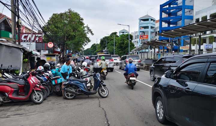 Dijual Rumah SHM Pinggir Jln di Pluit Permai By Rumah Chinida (Ag) 2