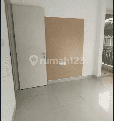 Jual Rumah 2 Lantai Bagus di Cluster Faraday Gading Serpong  2