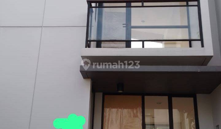 Disewakan Rumah Bagus 2 Lantai di Cendana Essense By Rumah Chinida 1