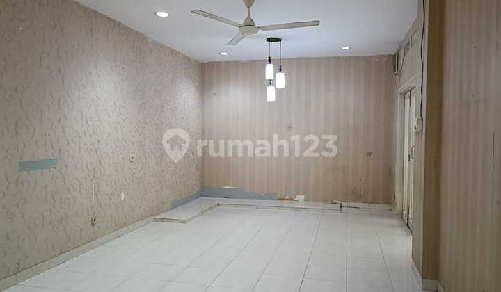 Disewakan Rumah di Melati Mas, Serpong By Rumah Chinida (Dw) 2