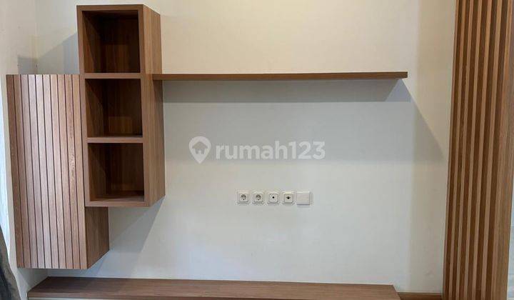 Dijual Rumah Full Furnished Cluster Malibu Village Gading Serpong  2