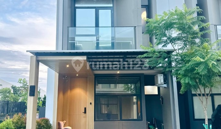 Disewakan Rumah Hook di Cluster Svadhi Bsd By Rumah Chinida (Dw)