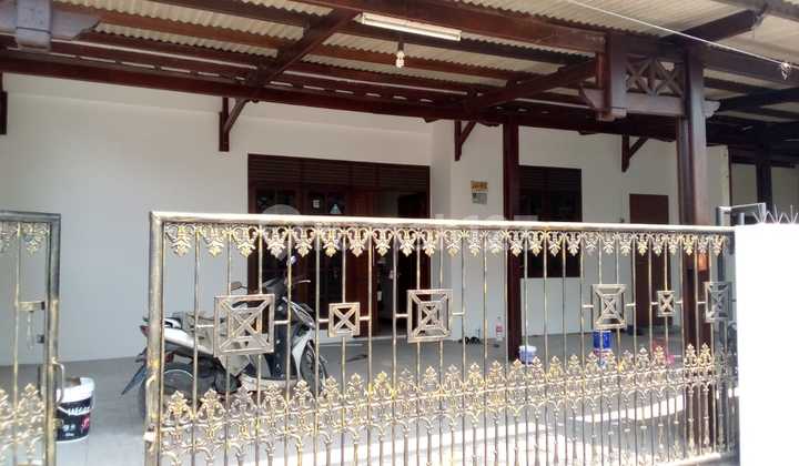 Dijual Rumah SHM 2 Lantai di Ciledug Tangerang By Rumah Chinida (Rt)