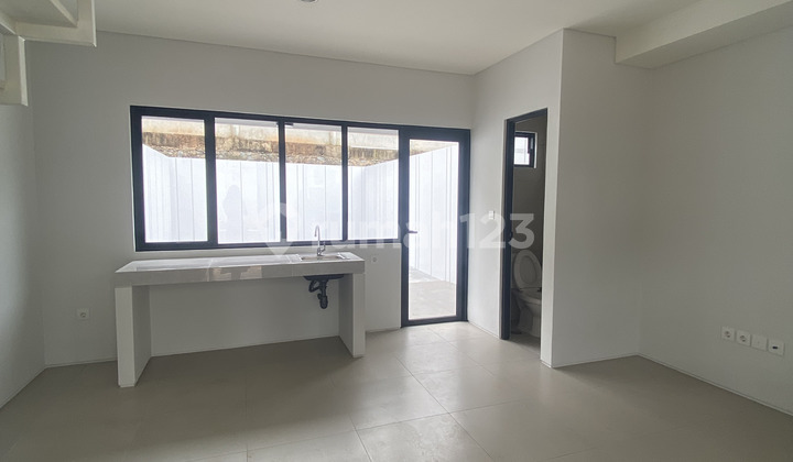 For Rent South-Facing House at Xyz Flo By Rumah Chinida (Jb) 2