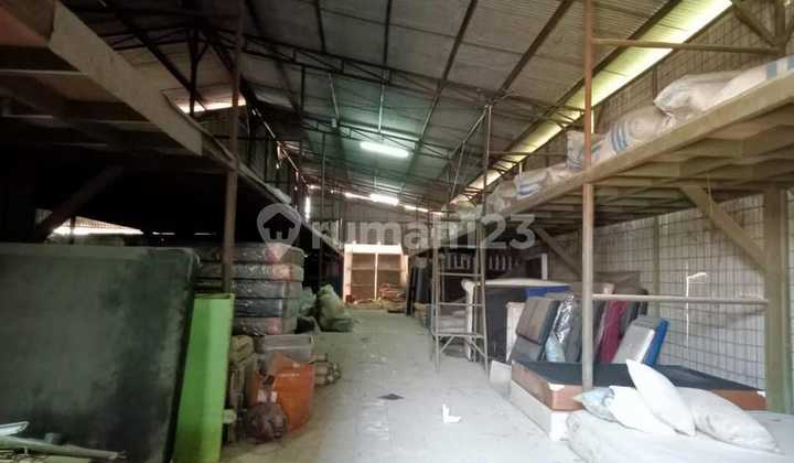 For Rent: Former Factory Building Land 3300m2 By Rumah Chinida For Rent: Former Factory Building Land 3300m2 By Rumah Chinida