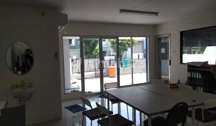 Warehouse for Rent in Taman Tekno BSD City By Rumah Chinida (Dw) Warehouse for Rent in Taman Tekno BSD City By Rumah Chinida (Dw)