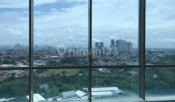 Ciputra International Tokopedia Tower Office, 10 minutes to Puri Indah Mall and 30 minutes to Soekarno-Hatta Airport. Ciputra International Tokopedia Tower Office, 10 minutes to Puri Indah Mall and 30 minutes to Soekarno-Hatta Airport.