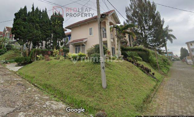 Rumah 2 Lantai Pemandangan Pegunungan di Cipendawa, Cianjur 2