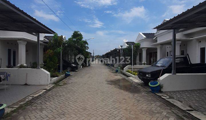 Rumah Bagus SHM di Perum Saphire Zamrud Blok F16, Kel Pacul Kec Talang Kab Tegal, Tegal 1
