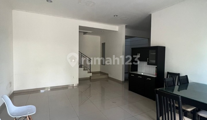 Ready Di Sewakan Rumah Mewah Siap Huni dengan 4 kamar tidur di San Antonio PIK2 - (AL441) 2