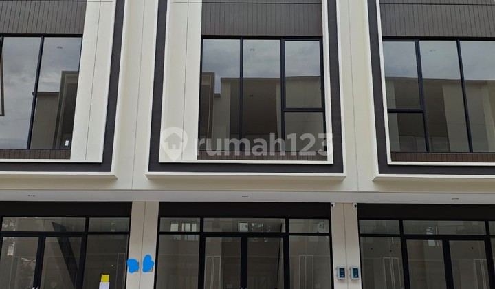Disewakan 2 Lantai Ruko Termurah Sorrento Grande Gading Serpong Disewakan 2 Lantai Ruko Termurah Sorrento Grande Gading Serpong