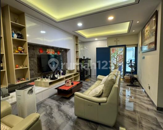 Dijual Rumah Mewah Full Furnish di Premier Village - (EST019) Dijual Rumah Mewah Full Furnish di Premier Village - (EST019)