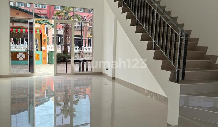 Ready di Sewakan Ruko Euro Asia Siap Huni di Pik2 - (Yok065)