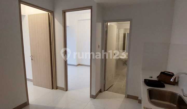 For Rent Tokyo Riverside Apartment 2BR Type Semi Furnished with 2 AC & 2 Beds In PIK2 - (YOK093)