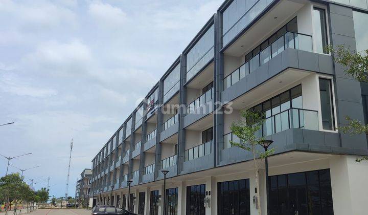 Disewakan Ruko Sangat Strategis di Ebony PIK 2 1