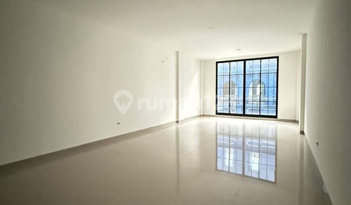 Ready di Sewakan Ruko Osaka Siap Huni di Pik2 - (Yok126)