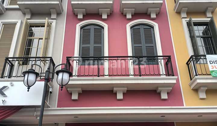 Disewakan Ruko Osaka Disewakan Ruko Osaka