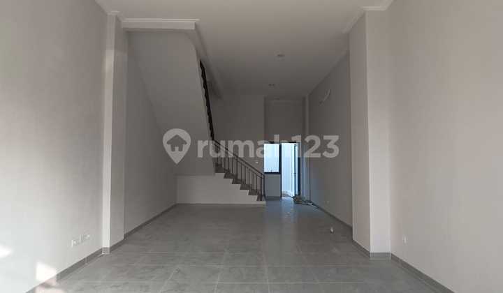 Disewakan Cepat Ruko Mega Kuningan PIK 2 Harga Termurah Saat Ini Disewakan Cepat Ruko Mega Kuningan PIK 2 Harga Termurah Saat Ini