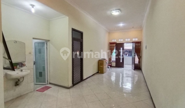 Rumah 2 Lantai, Daerah Kupang Jaya, Surabaya Barat, Jawa Timur Rumah Bagus SHM 2