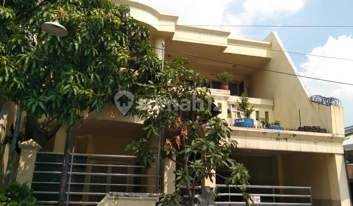 Dekat Sekolah Xin Zhong, Rumah 2 Lantai, Tanjungsari, Surabaya Barat, Jawa Timur