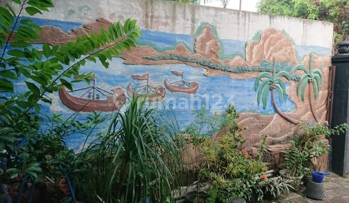 Rumah 2 Lantai Bagus Furnished SHM 4