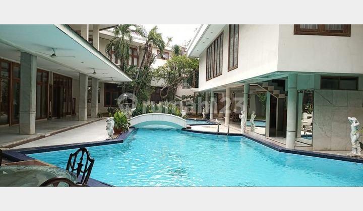 Dijual Rumah Mewah Bukit Gading Villa Kelapa Gading Jakarta Utara