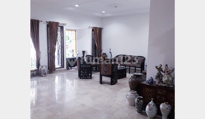 Dijual Rumah Mewah Nyaman di Pondok Indah Jakarta Selatan