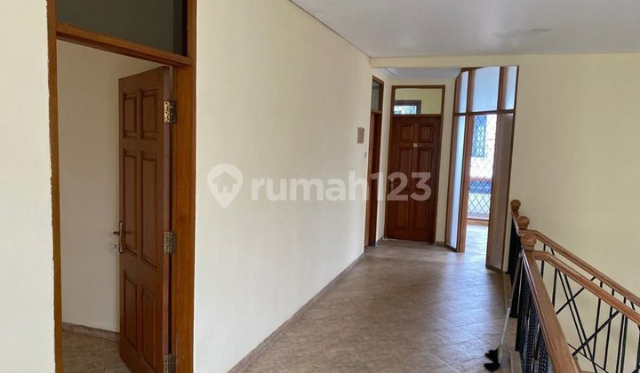 Disewakan Rumah Bagus di Kebayoran Baru Jakarta Selatan 2