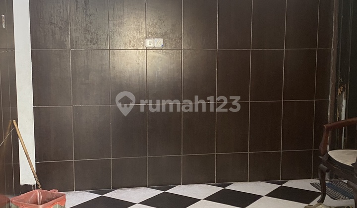 For Sale Freehold Title (SHM) House in Menteng, Central Jakarta 2