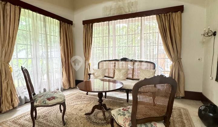 For Sale Luxury House in Menteng Central Jakarta Strategic & Comfortable Location For Sale Luxury House in Menteng Central Jakarta Strategic & Comfortable Location