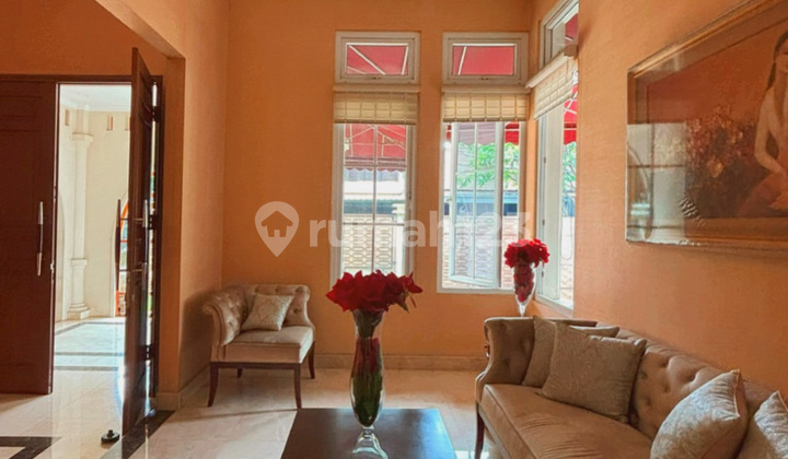 For Sale Beautiful Dream House in Menteng Strategic Location 2