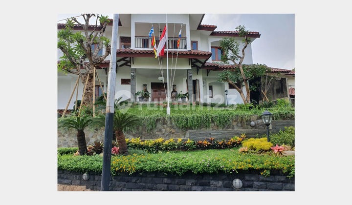 Dijual Rumah Mewah Halaman Luas di Cilandak Jakarta Selatan 2