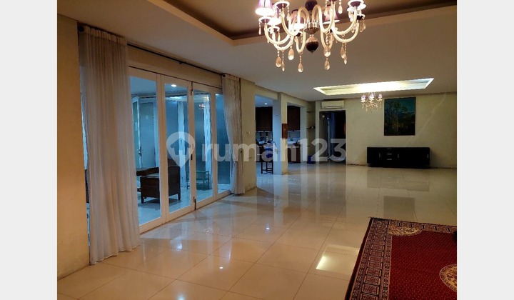 Dijual Rumah Mewah di Kebayoran Baru Jakarta Selatan