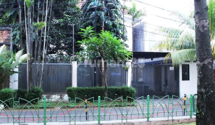 Dijual Rumah Kawasan Elit senopati di Kebayoran Baru