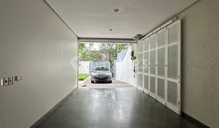 Disewakan Rumah Siap Huni di Kebayoran Baru Jakarta Selatan 2