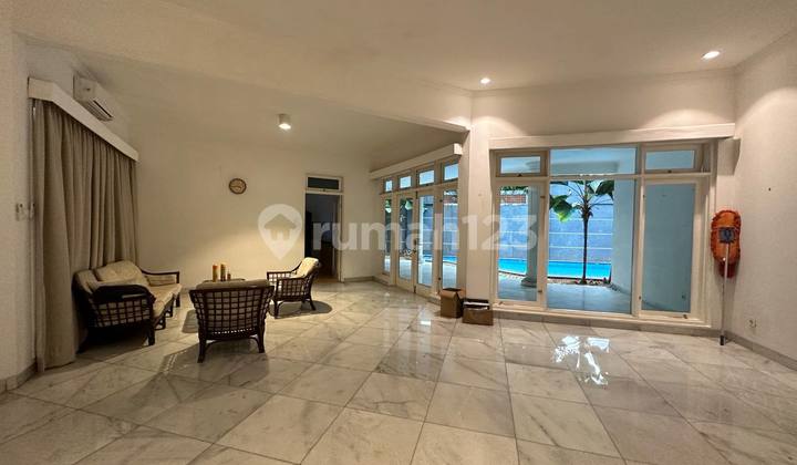 Disewakan Rumah Idaman di Menteng Jakarta Pusat Lokasi Strategis & Nyaman Disewakan Rumah Idaman di Menteng Jakarta Pusat Lokasi Strategis & Nyaman