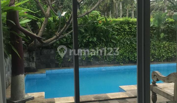 Dream Home for Sale in Menteng, Central Jakarta - Strategic & Comfortable Location