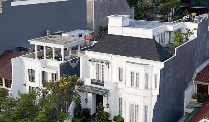 Dream Home for Sale in Menteng, Central Jakarta – Strategic & Comfortable Location