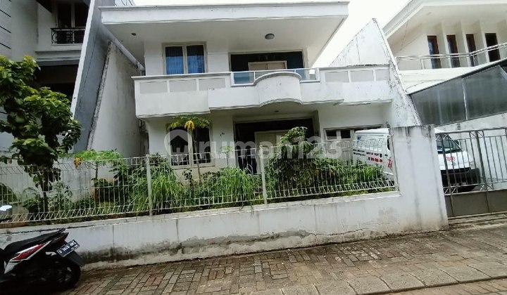 Dijual Rumah Kawasan Elit di Kelapa Gading Lokasi Strategis Dijual Rumah Kawasan Elit di Kelapa Gading Lokasi Strategis